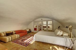 maison 7 Pièces en vente sur UZES (30700)