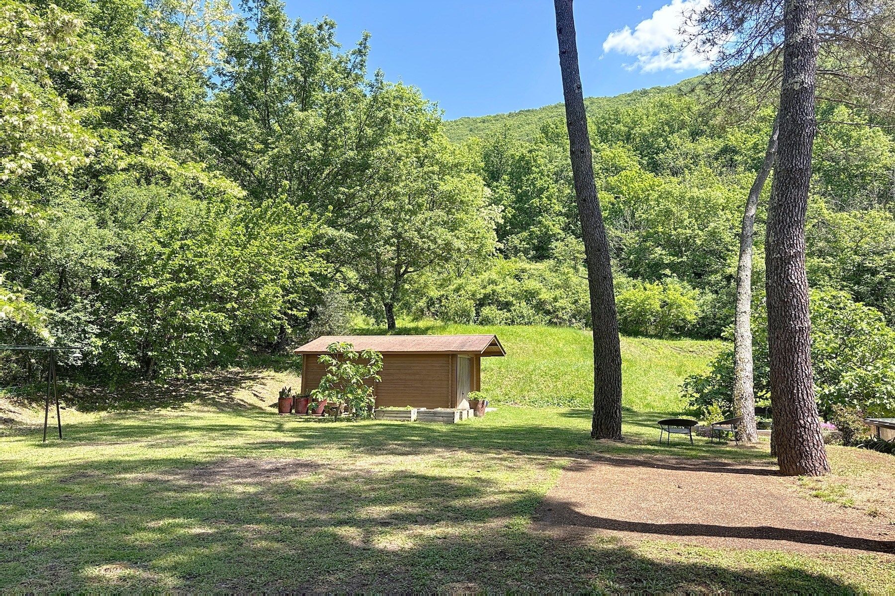 house 12 Rooms for sale on UZES (30700)