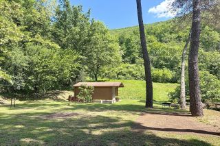 house 12 Rooms for sale on UZES (30700)