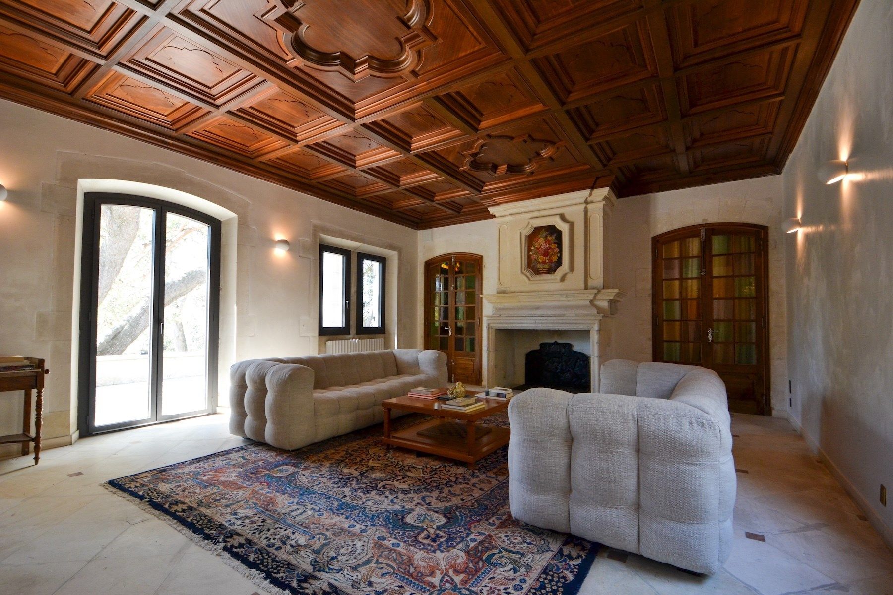 house 9 Rooms for sale on BEAUCAIRE (30300)