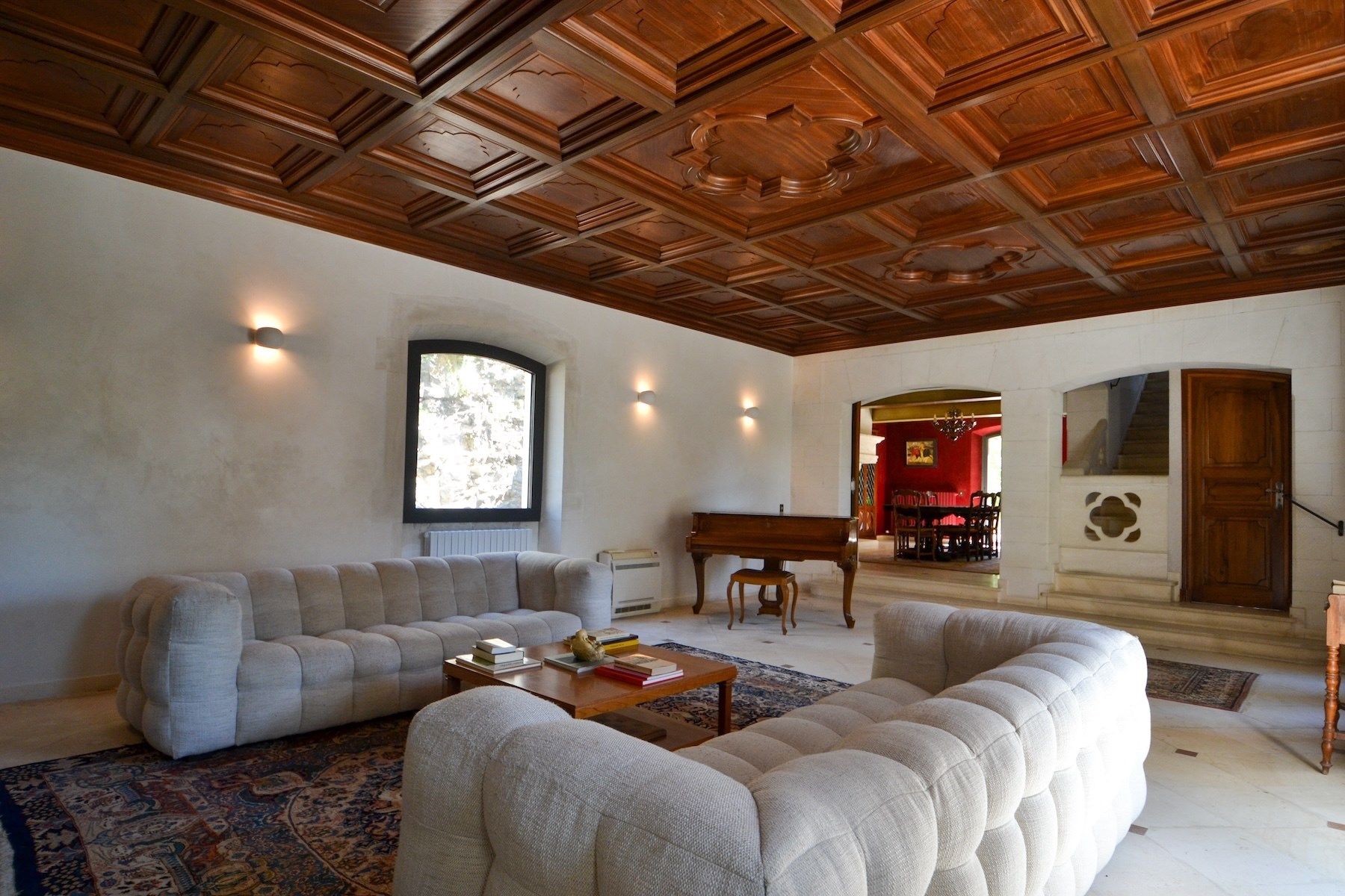 house 9 Rooms for sale on BEAUCAIRE (30300)