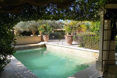 Vente Maison provençale Uzès 5&nbsp;Pièces 200&nbsp;m²