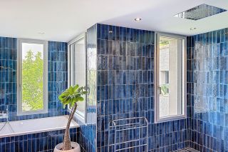 propriété 8 Pièces en vente sur UZES (30700)