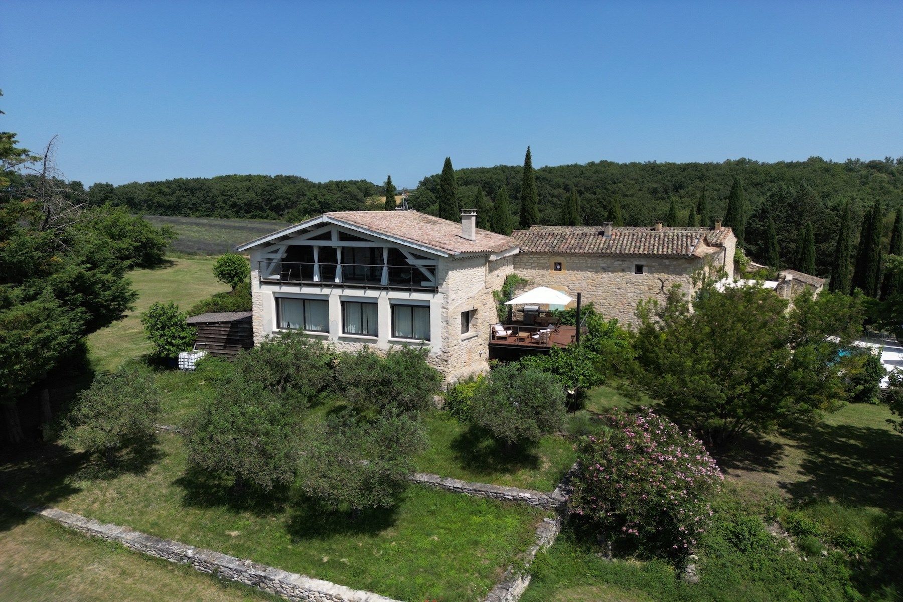 house 26 Rooms for sale on BARJAC (30430)