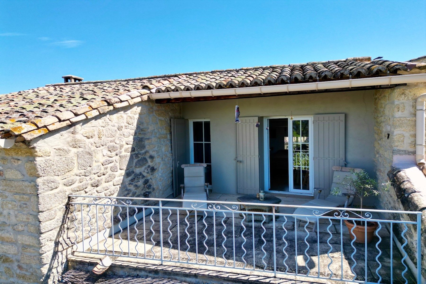 maison 9 Pièces en vente sur UZES (30700)