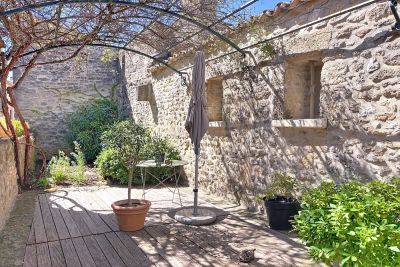 Vente Maison Uzès 9 Pièces 180 m²
