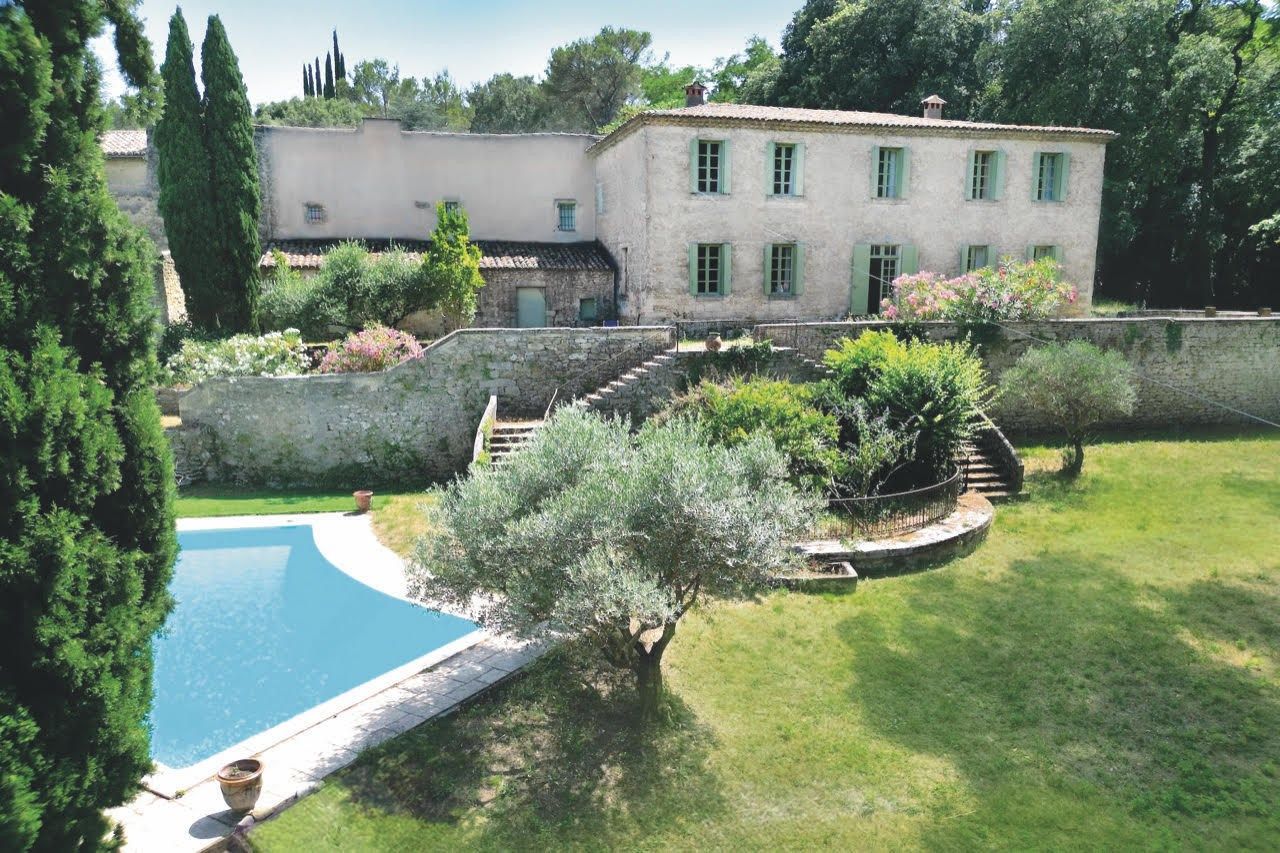 mas 11 Pièces en vente sur UZES (30700)