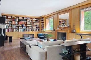 house 10 Rooms for sale on VILLENEUVE LES AVIGNON (30400)