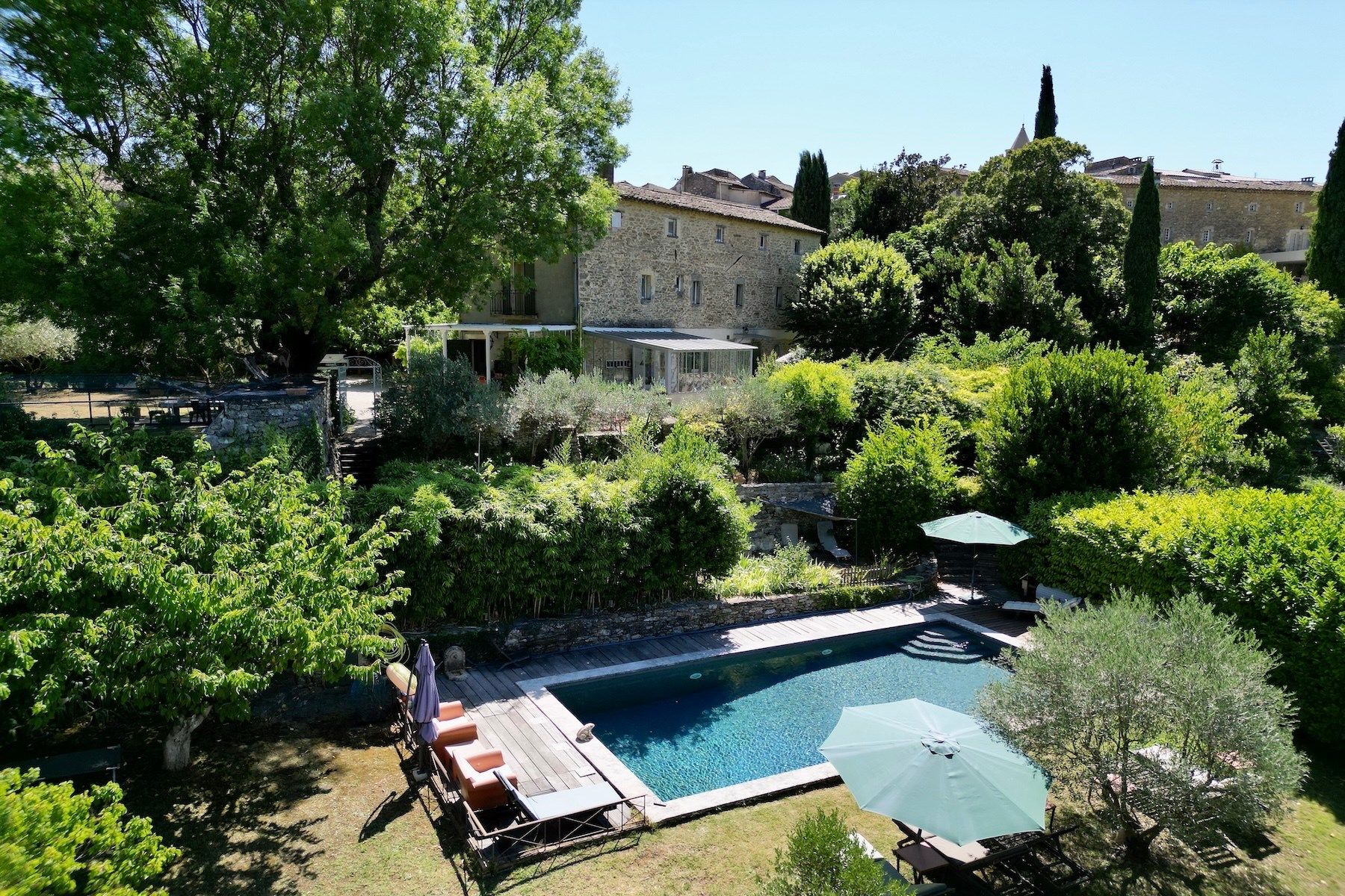 property 11 Rooms for sale on GOUDARGUES (30630)