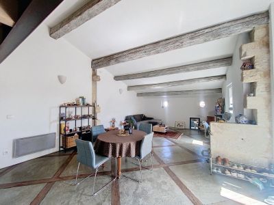 apartment 2 Rooms for sale on UZES (30700) Sale Apartment Uzès 2 Rooms 74 m²