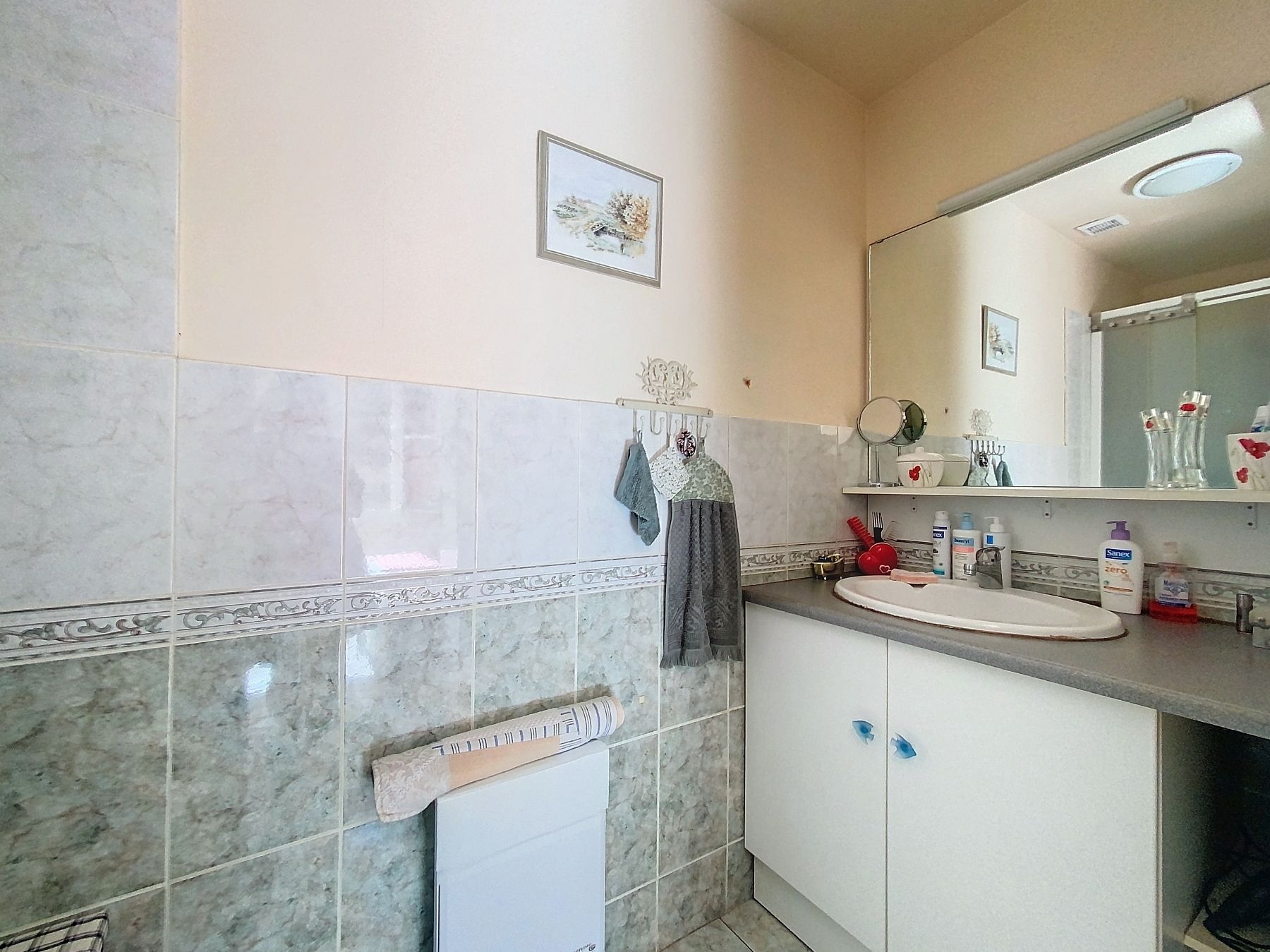 apartment 2 Rooms for sale on UZES (30700)