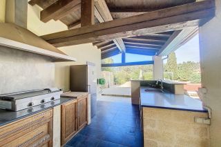 maison 6 Pièces en vente sur UZES (30700)