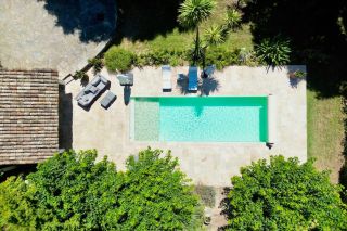 castle 10 Rooms for sale on UZES (30700)
