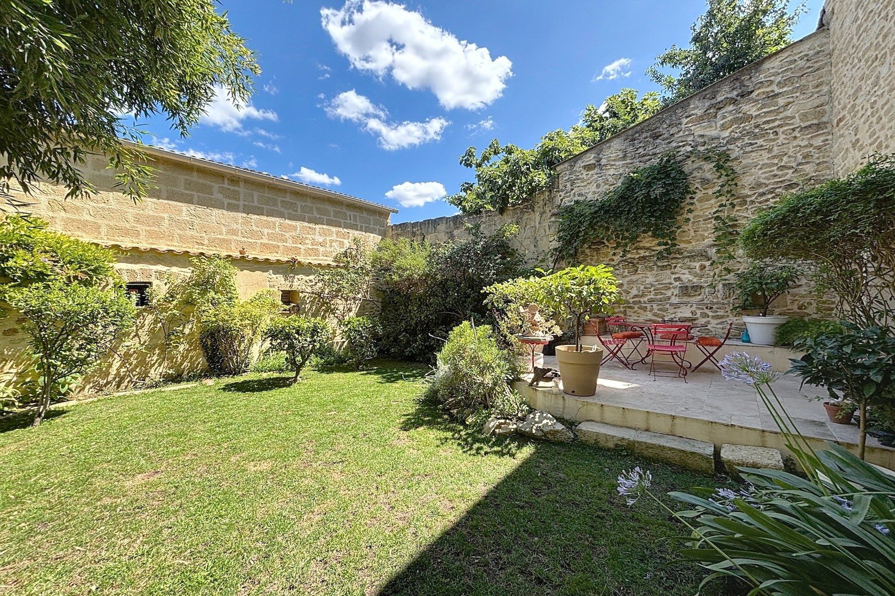 maison 9 Pièces en vente sur AUBAIS (30250)