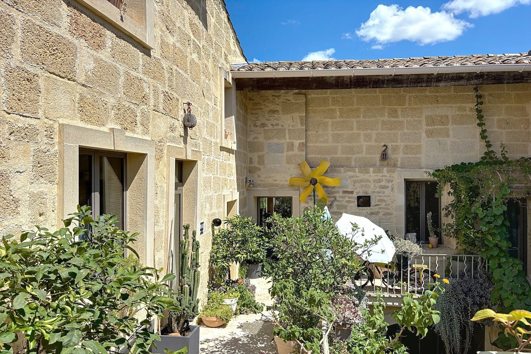 maison 9 Pièces en vente sur AUBAIS (30250)