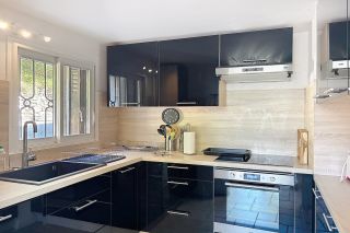 house 7 Rooms for sale on VEZENOBRES (30360)
