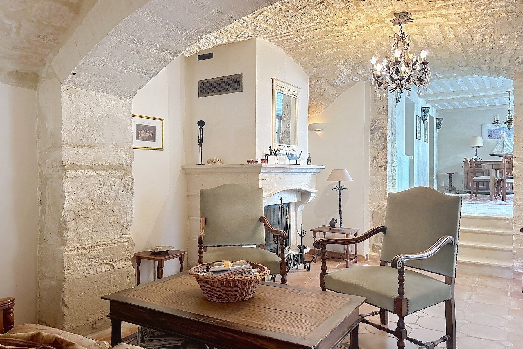 maison 8 Pièces en vente sur BARJAC (30430)