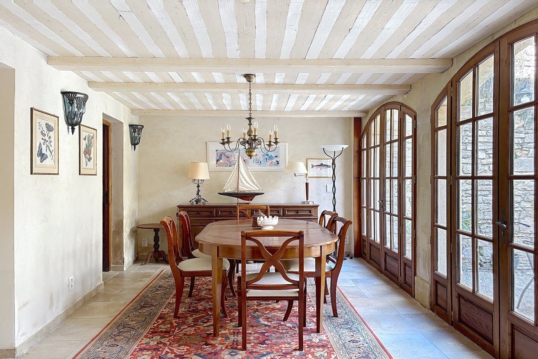 maison 8 Pièces en vente sur BARJAC (30430)