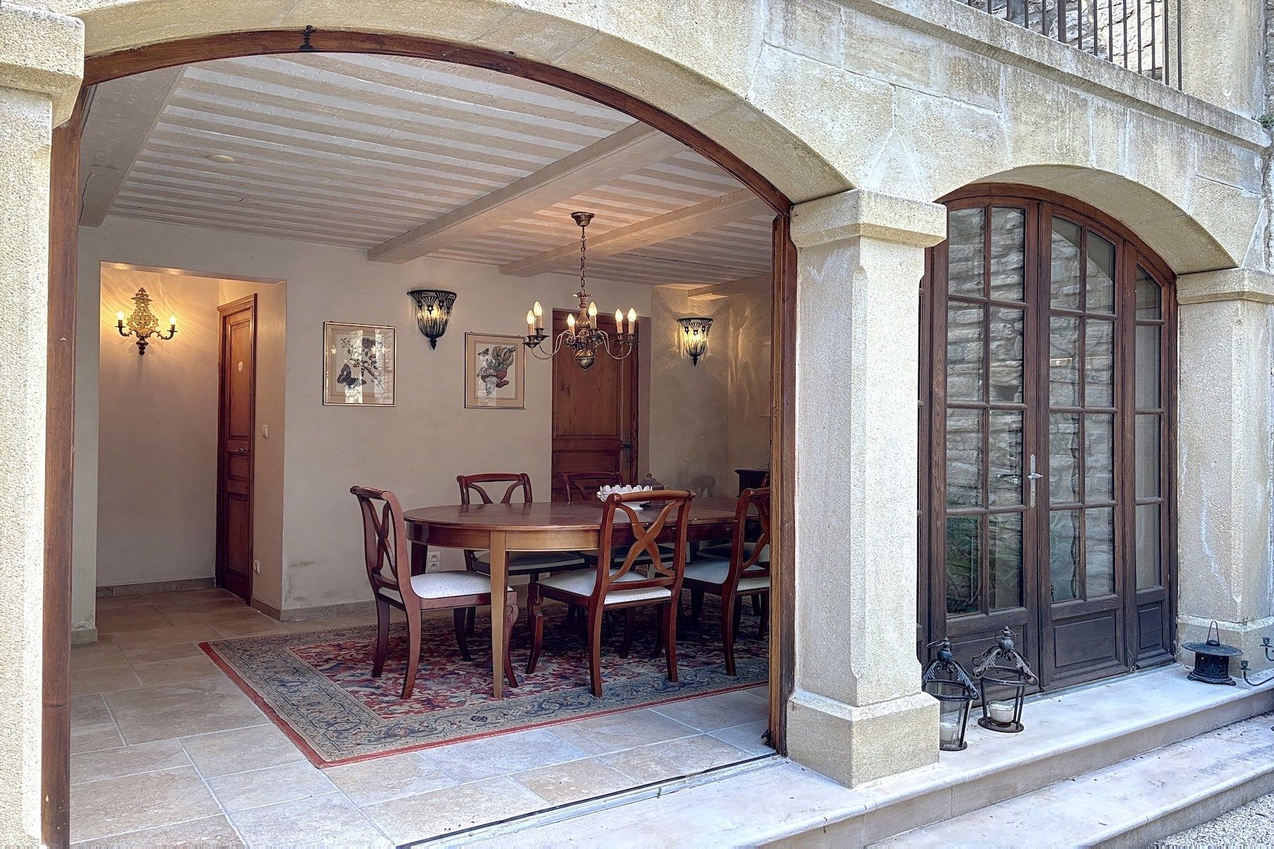 maison 8 Pièces en vente sur BARJAC (30430)