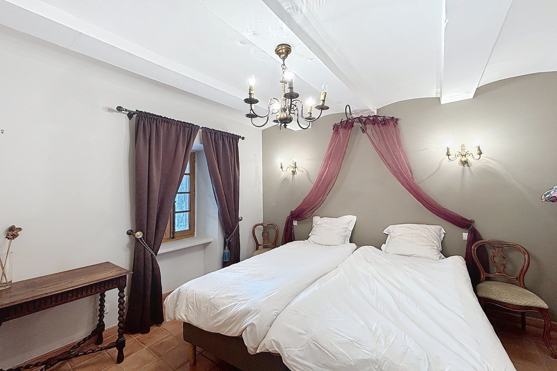 maison 8 Pièces en vente sur BARJAC (30430)