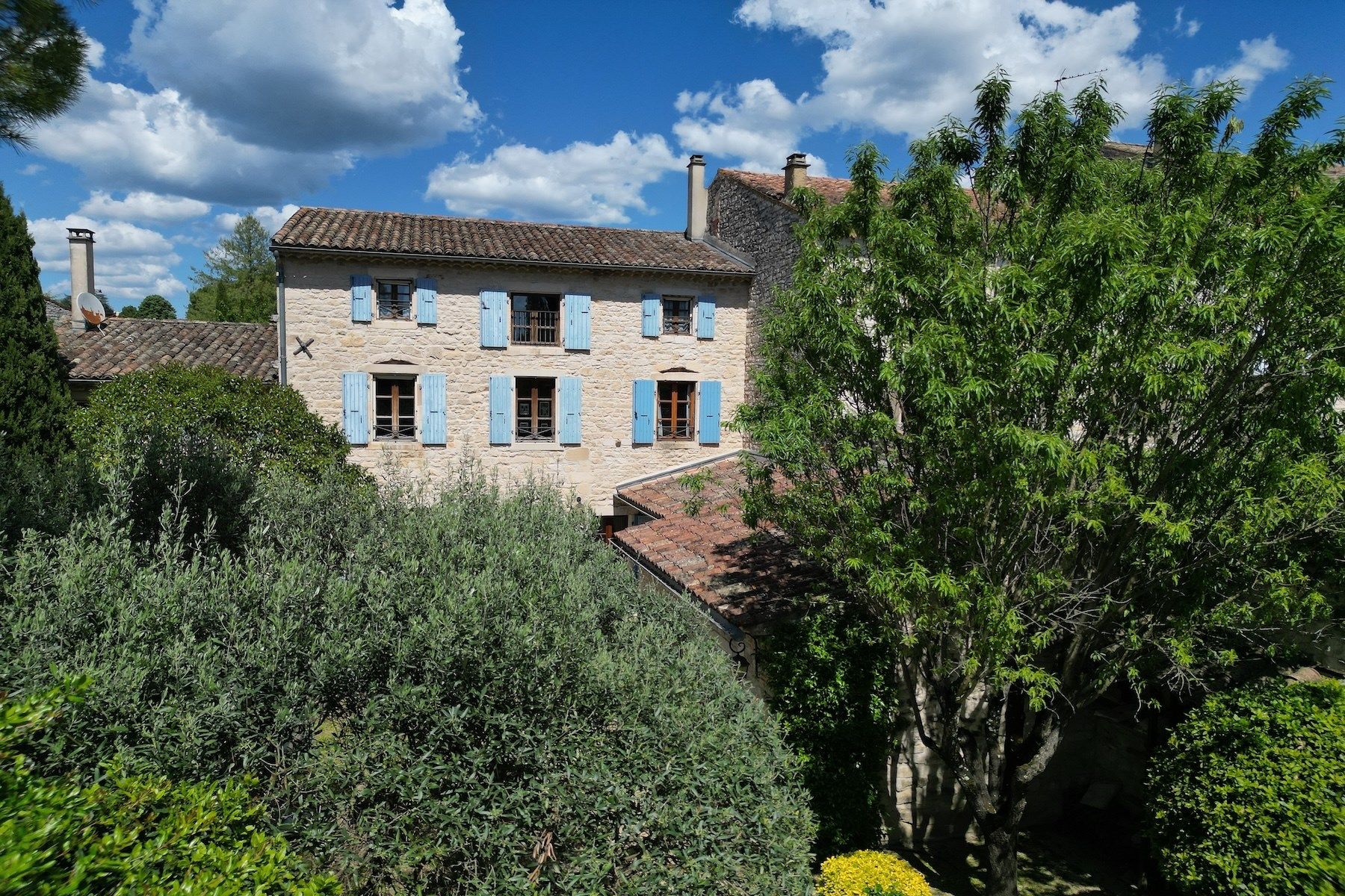 maison 8 Pièces en vente sur BARJAC (30430)