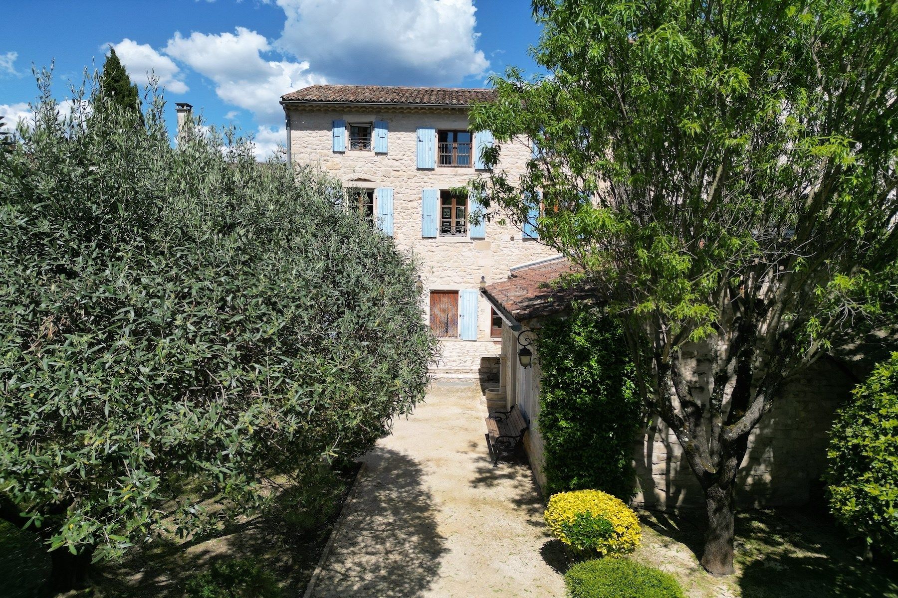 maison 8 Pièces en vente sur BARJAC (30430)