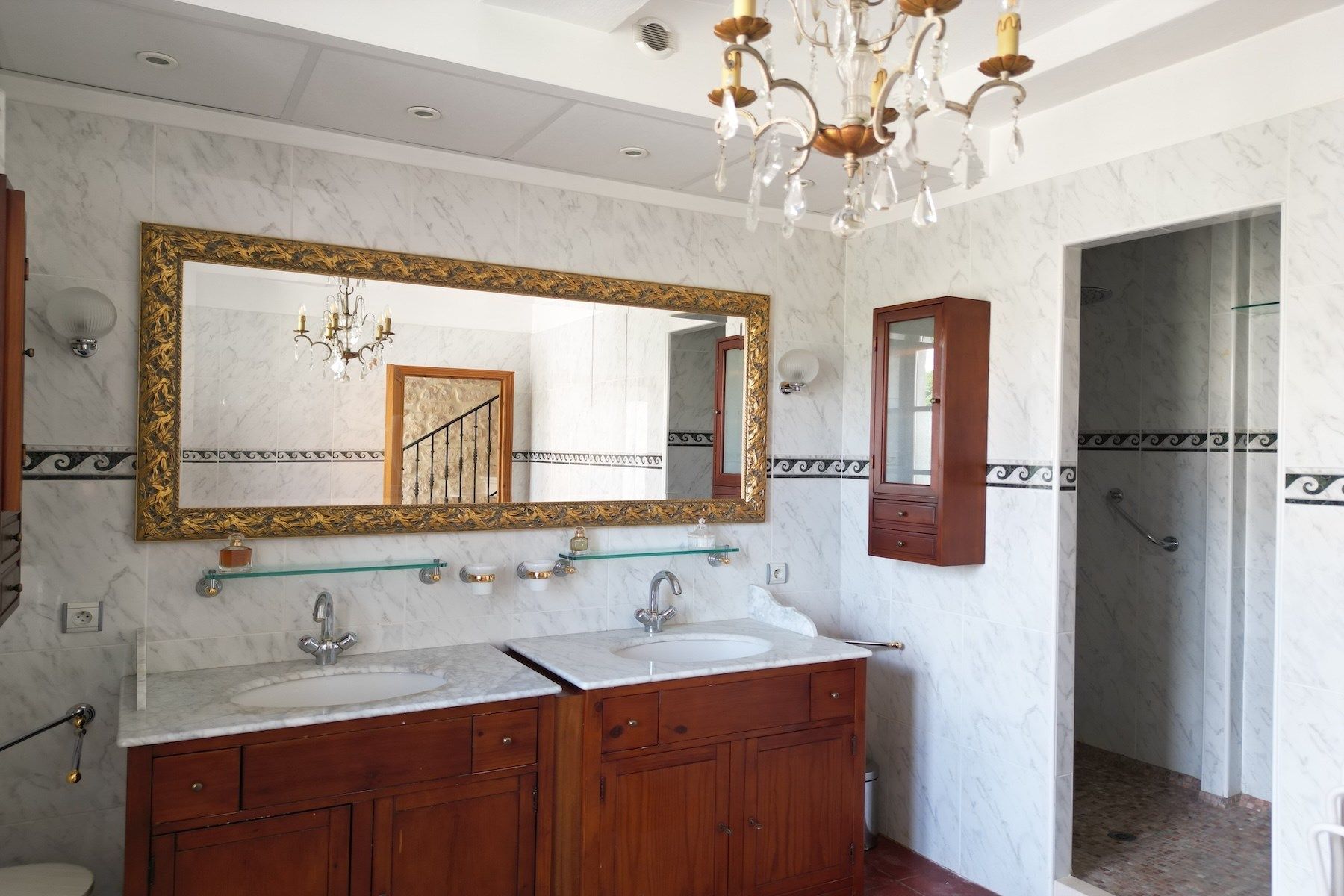 maison 8 Pièces en vente sur BARJAC (30430)