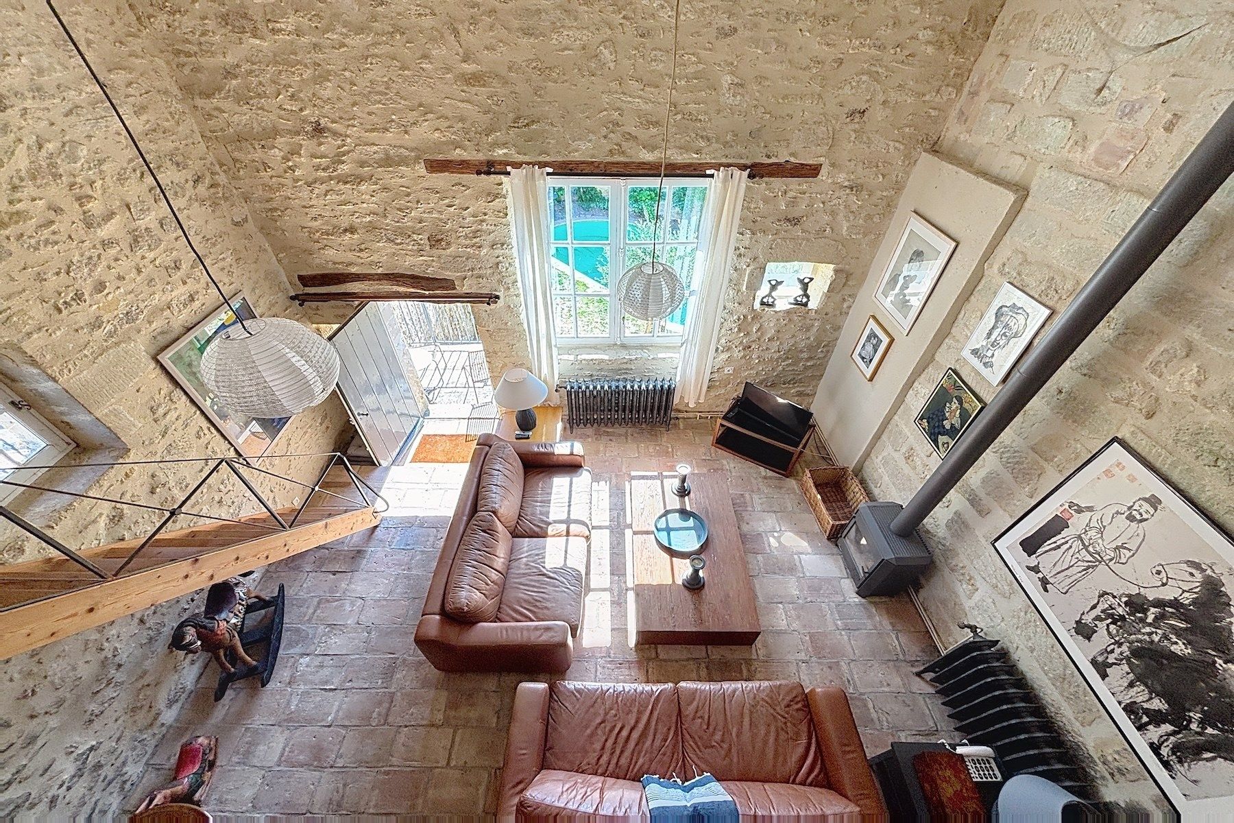 house 12 Rooms for sale on UZES (30700)