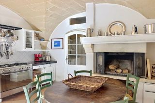 house 12 Rooms for sale on UZES (30700)