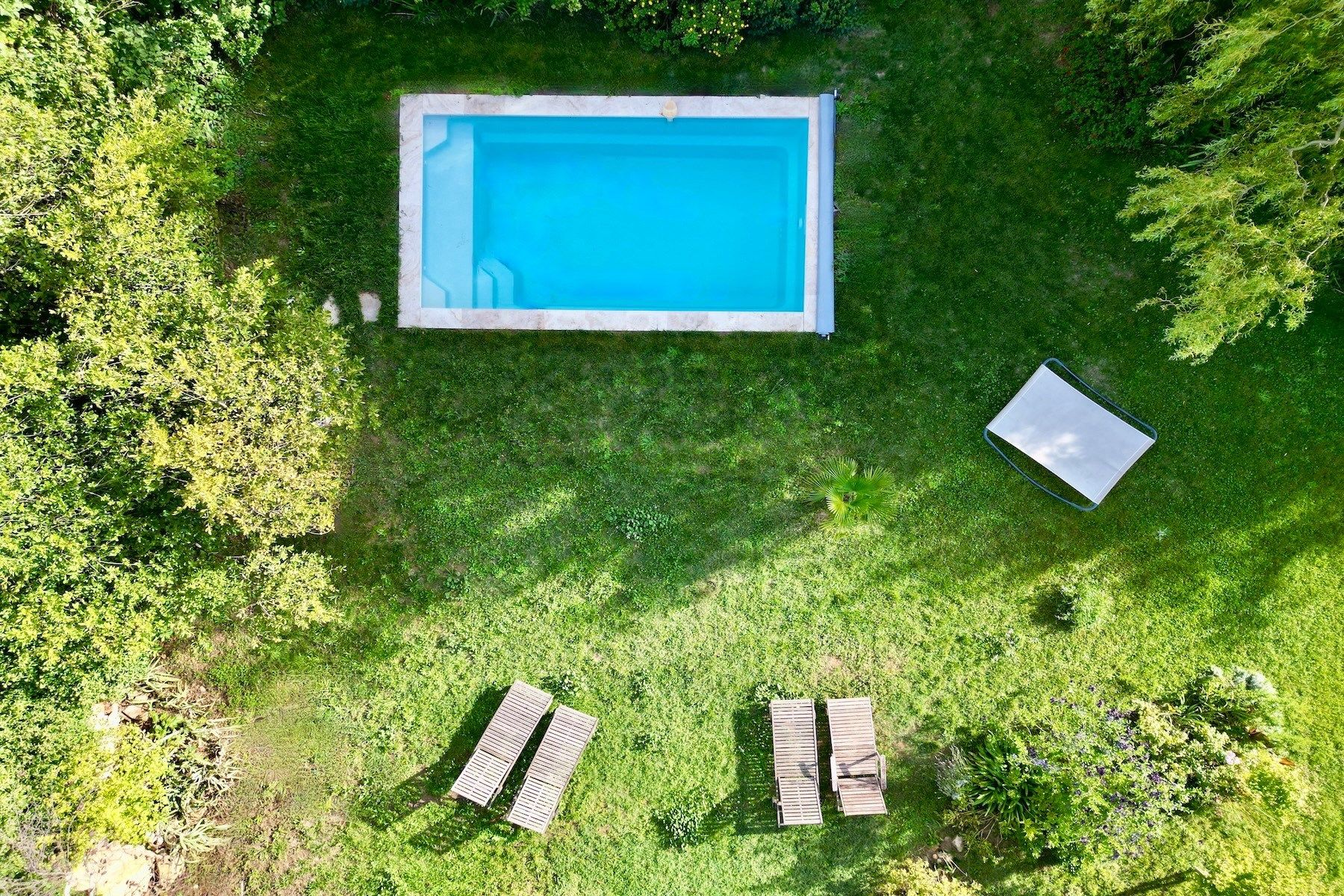 house 7 Rooms for sale on UZES (30700)