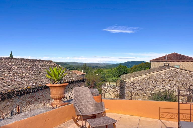 maison 5 Pièces en vente sur UZES (30700)