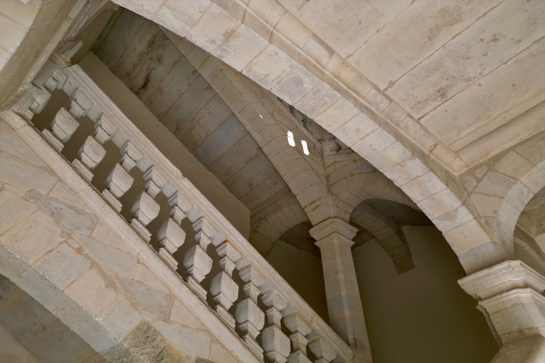 mansion (hôtel particulier) 5 Rooms for sale on UZES (30700)