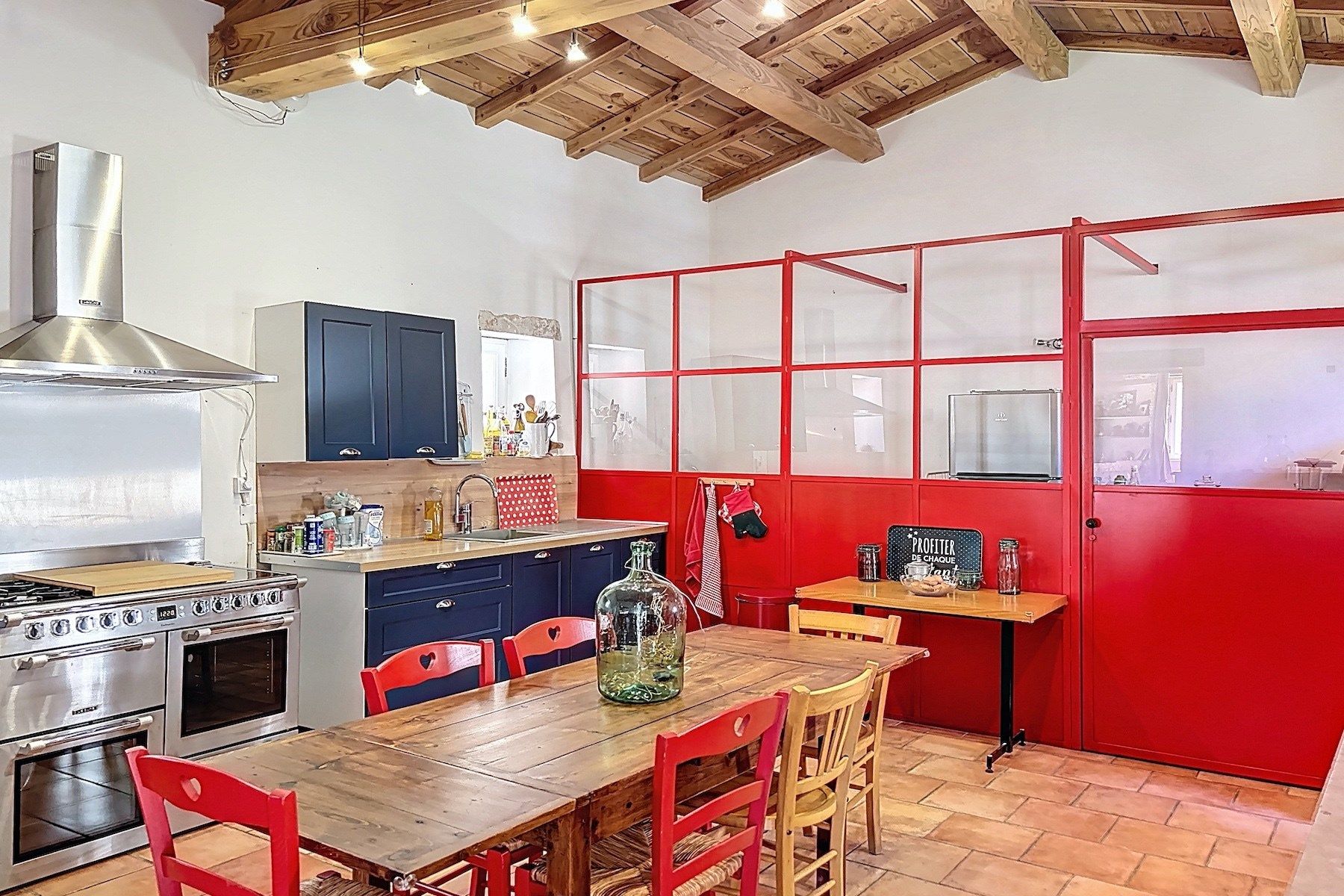 house 11 Rooms for sale on UZES (30700)