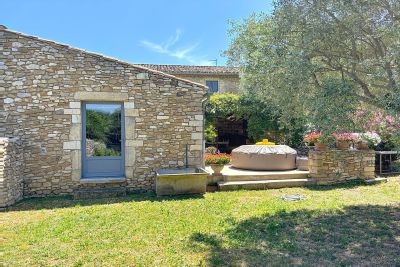 house 11 Rooms for sale on UZES (30700) Sale House Uzès 11 Rooms 295 m²