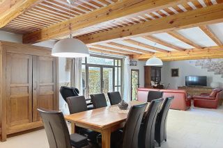house 11 Rooms for sale on UZES (30700)