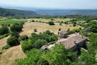 château 15 Pièces en vente sur VALLON PONT D ARC (07150)