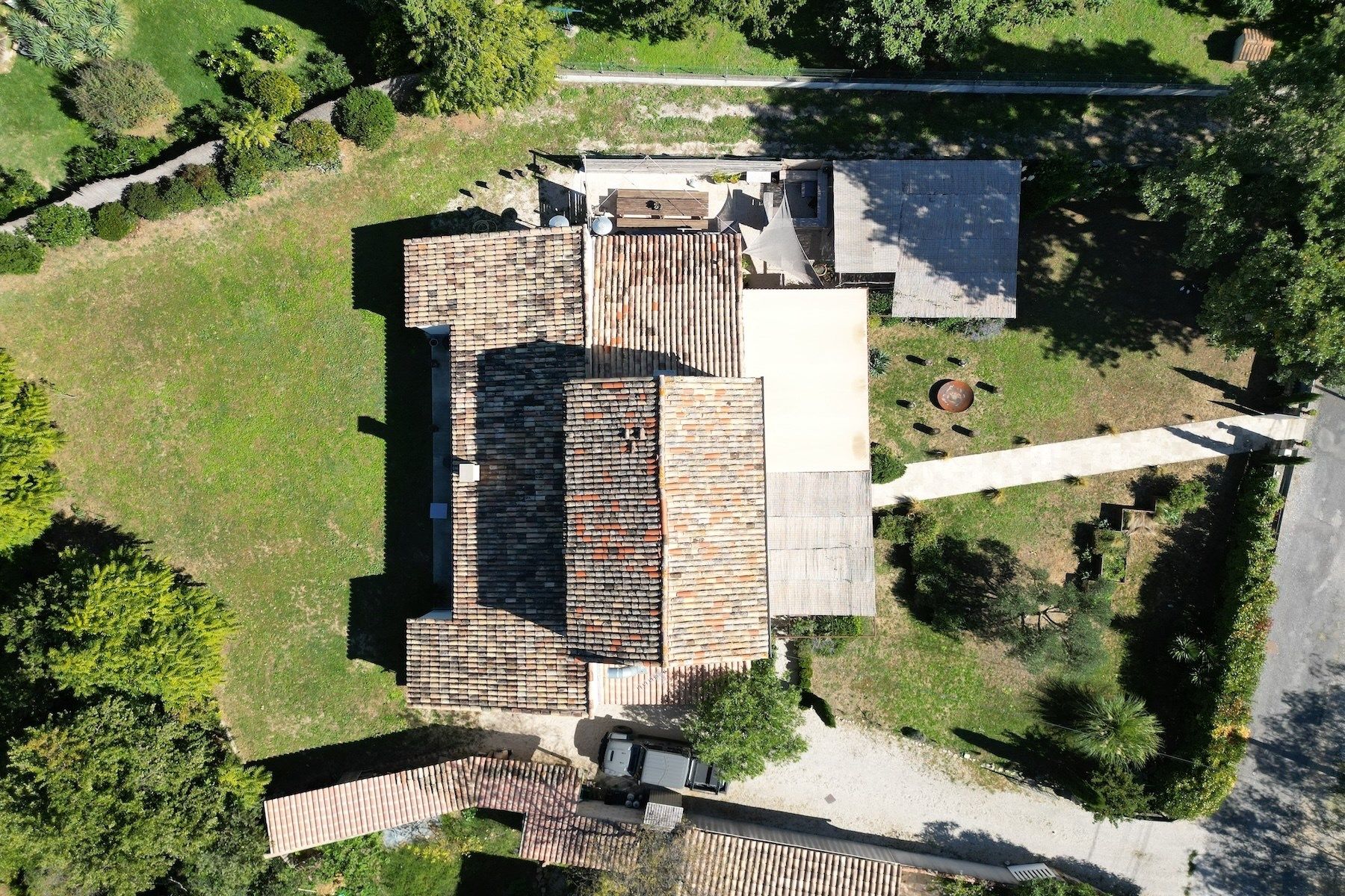 maison 7 Pièces en vente sur UZES (30700)