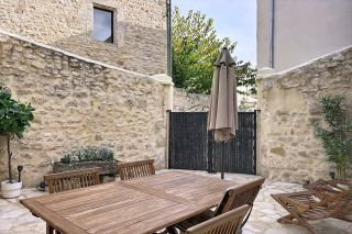 house 7 Rooms for sale on SANILHAC SAGRIES (30700)