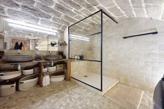 house 7 Rooms for sale on SANILHAC SAGRIES (30700)