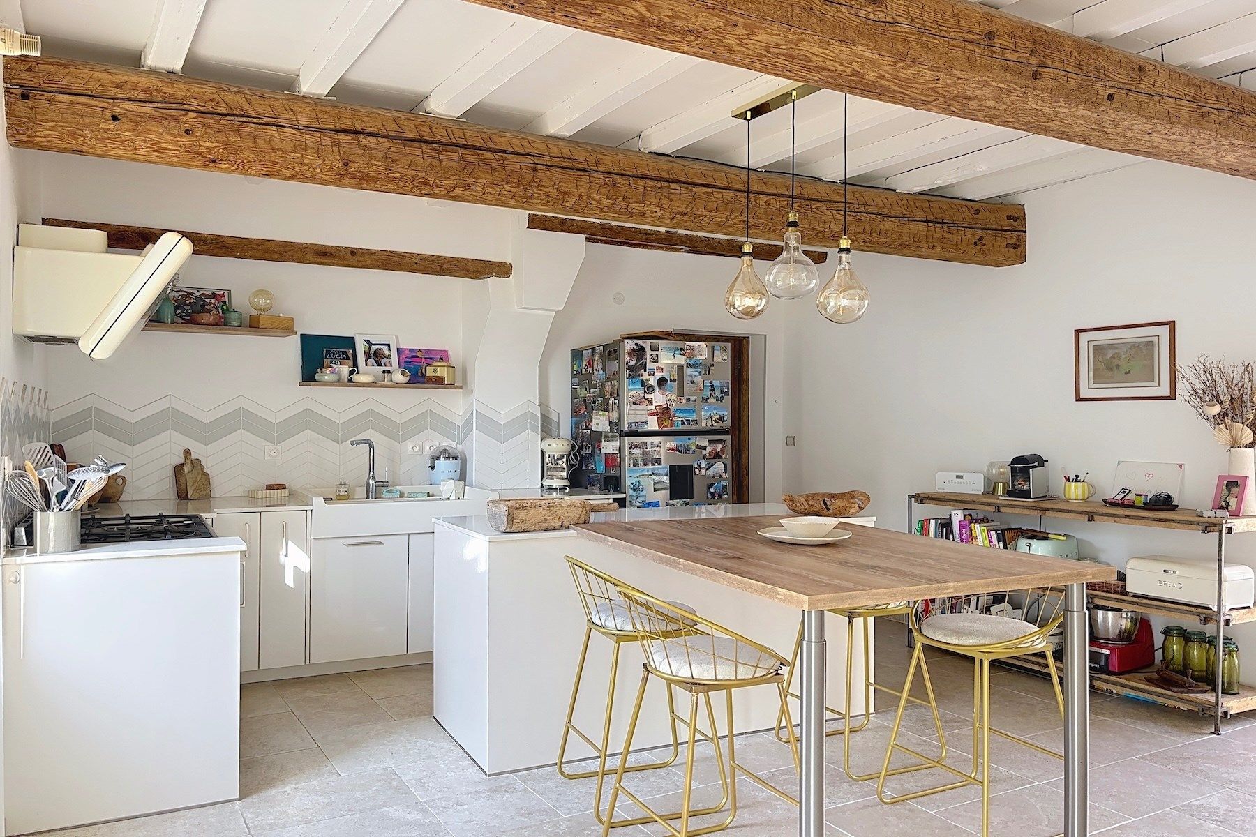 maison 14 Pièces en vente sur AIGUES VIVES (30670)
