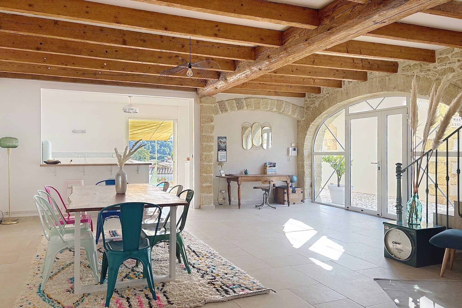 maison 14 Pièces en vente sur AIGUES VIVES (30670)