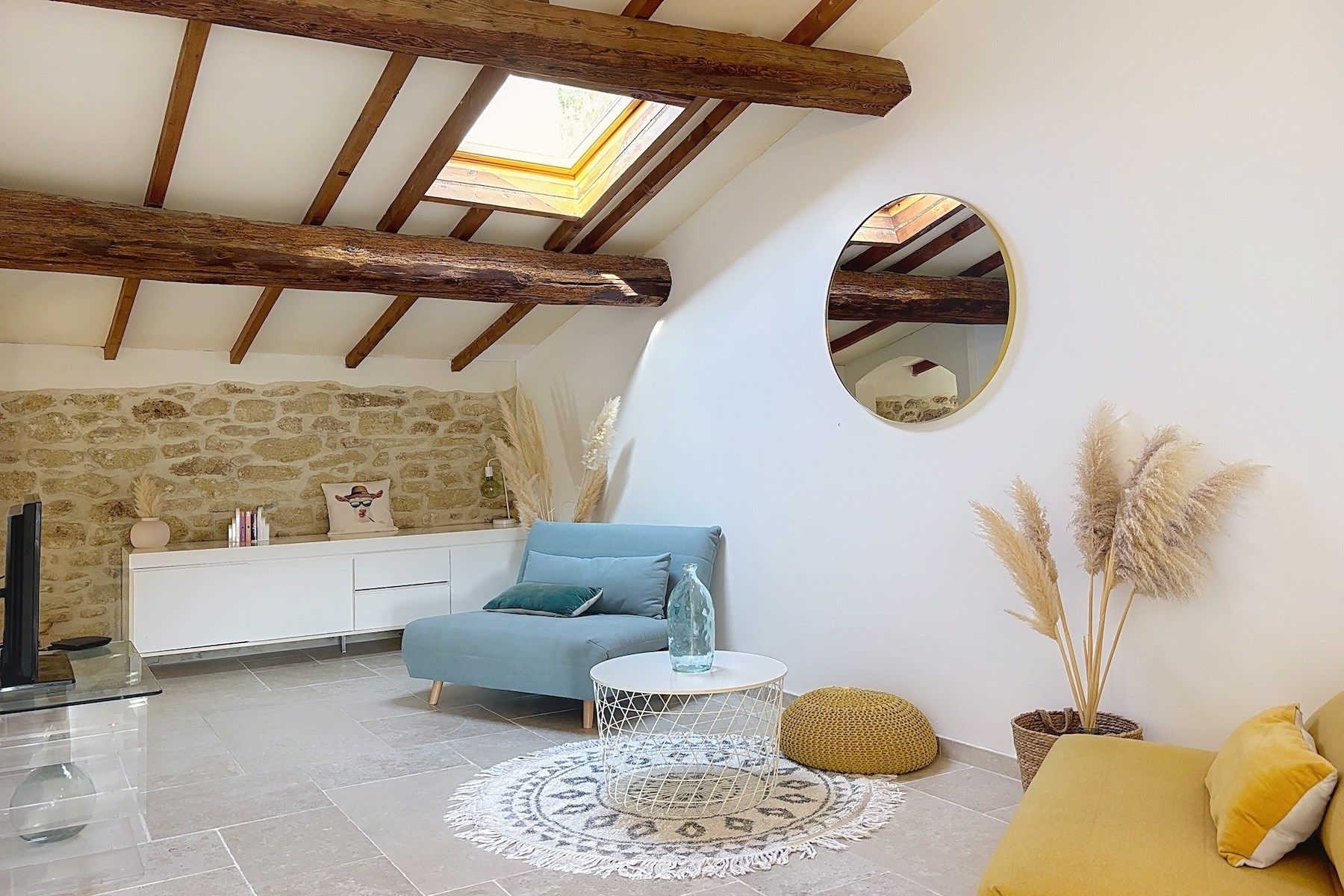 maison 14 Pièces en vente sur AIGUES VIVES (30670)