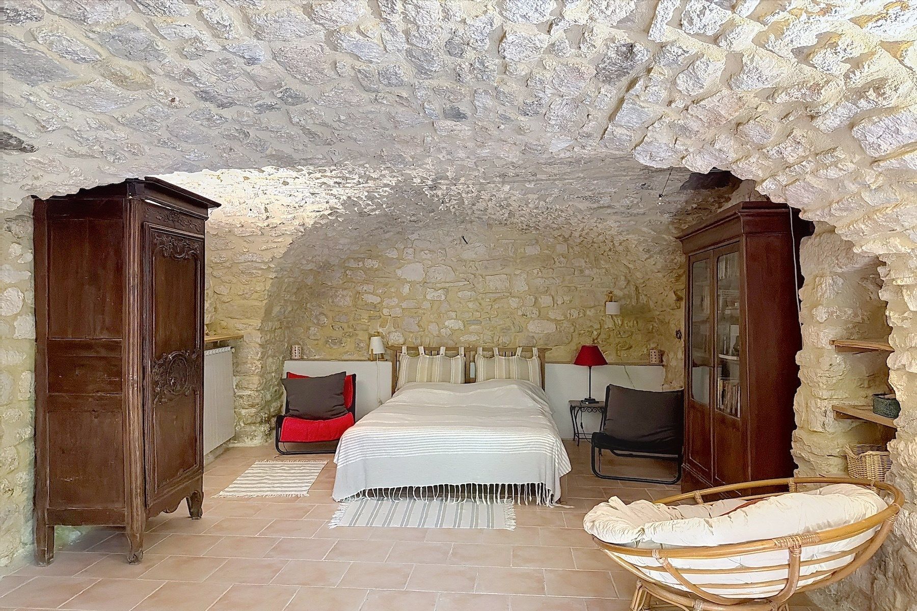 maison 9 Pièces en vente sur UZES (30700)