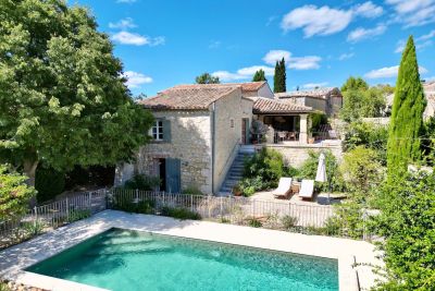 Vente Maison Lussan 6 Pièces 192 m²