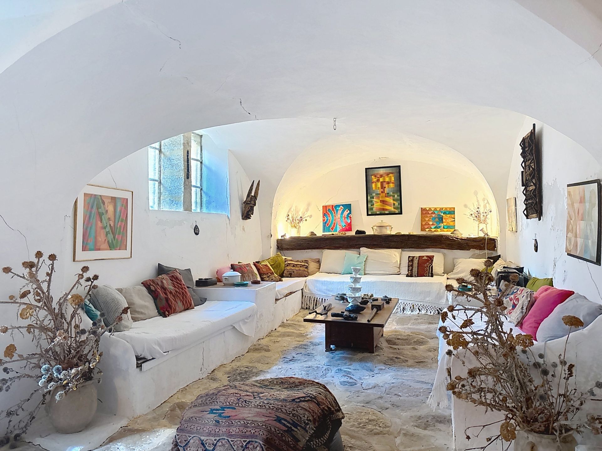 bâtisse à rénover 10 Pièces en vente sur UZES (30700)