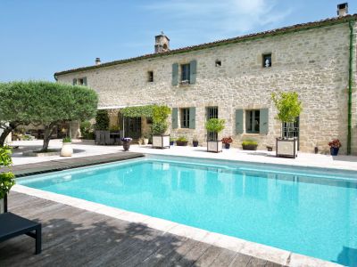 Vente Maison Uzès 11 Pièces 373 m²