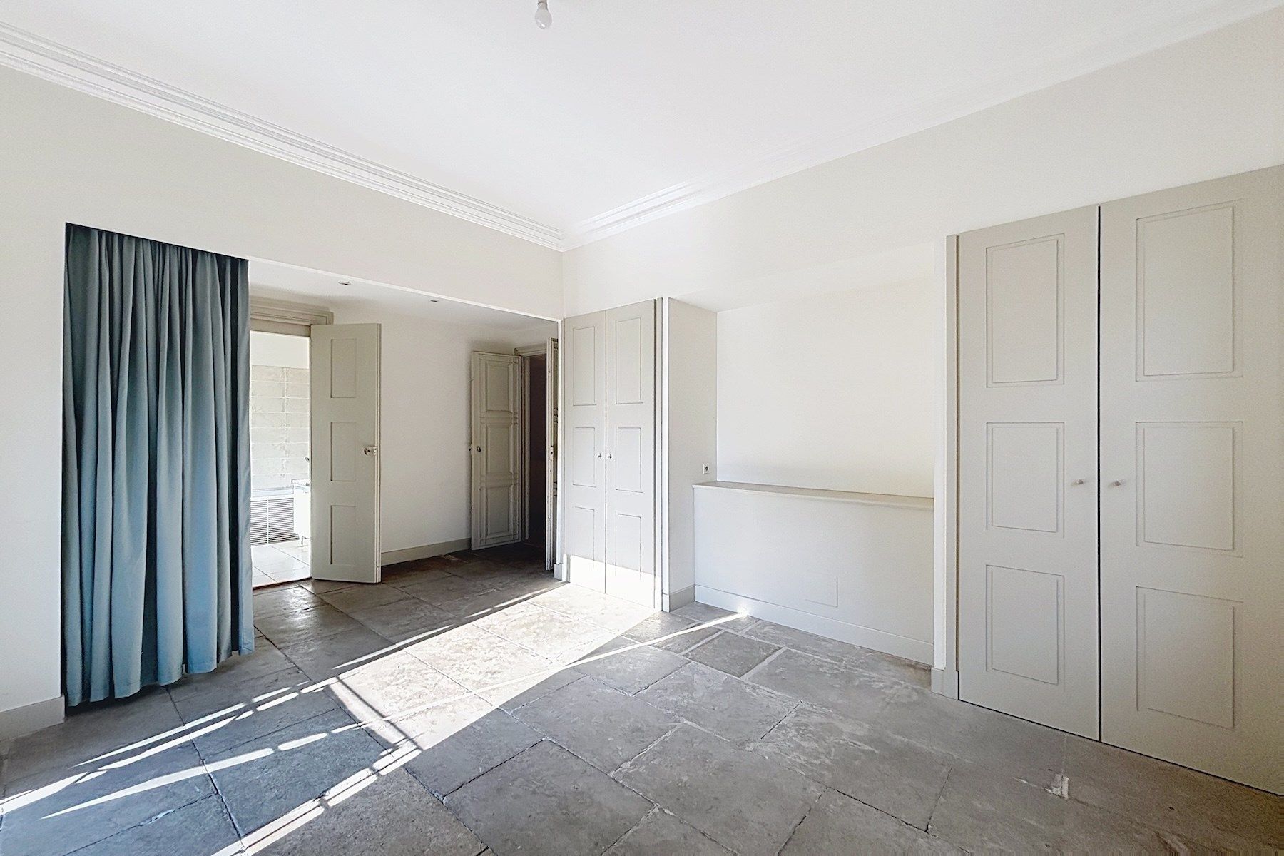 appartement 4 Pièces en vente sur NIMES (30000)