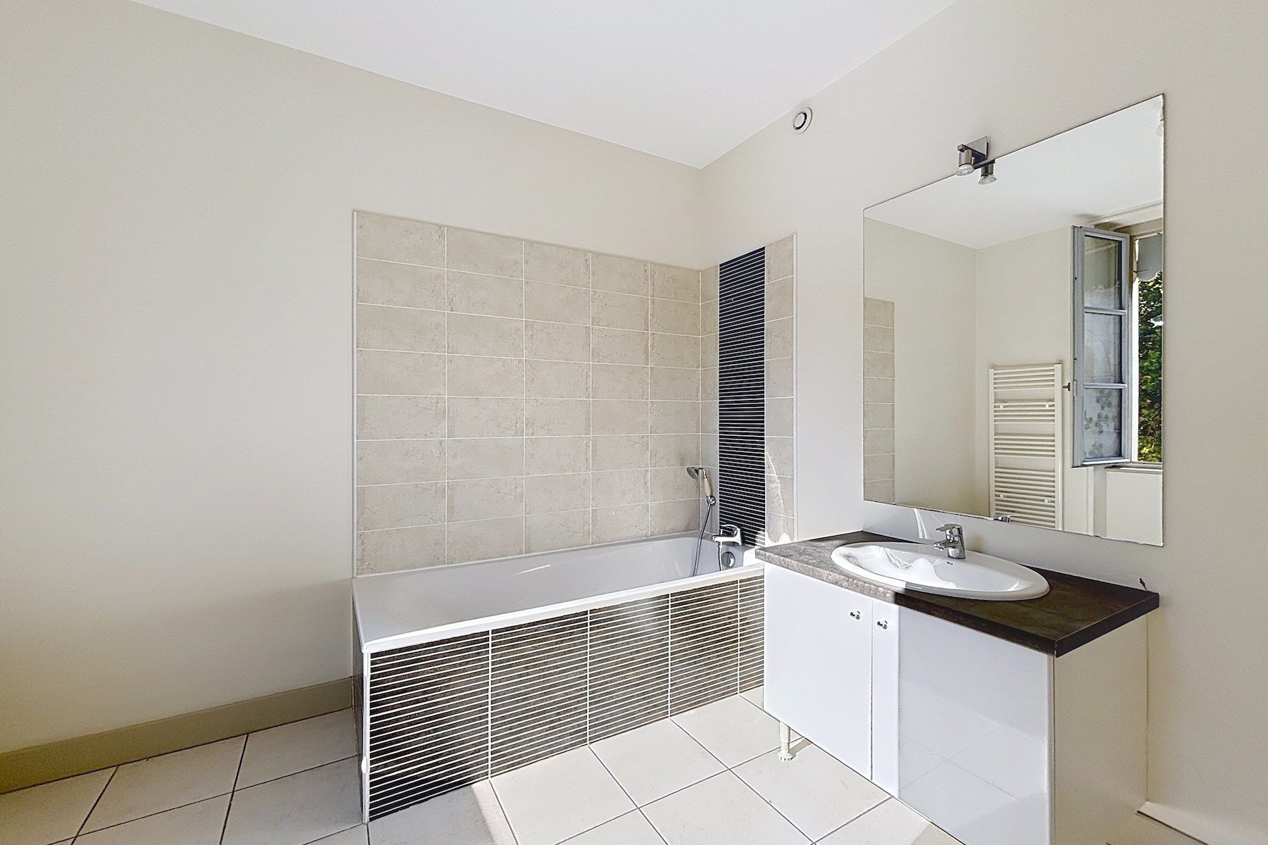 appartement 4 Pièces en vente sur NIMES (30000)