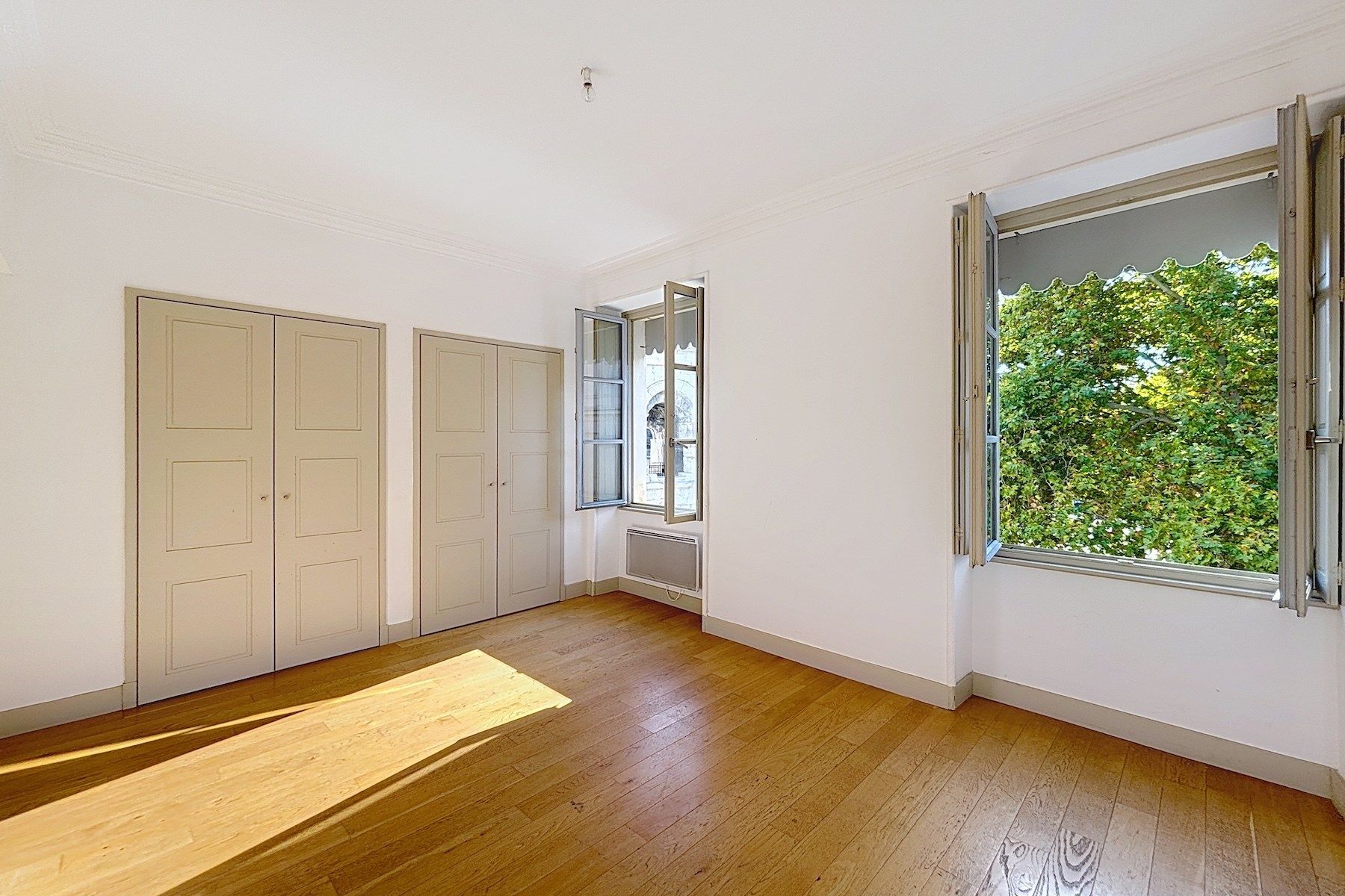 appartement 4 Pièces en vente sur NIMES (30000)
