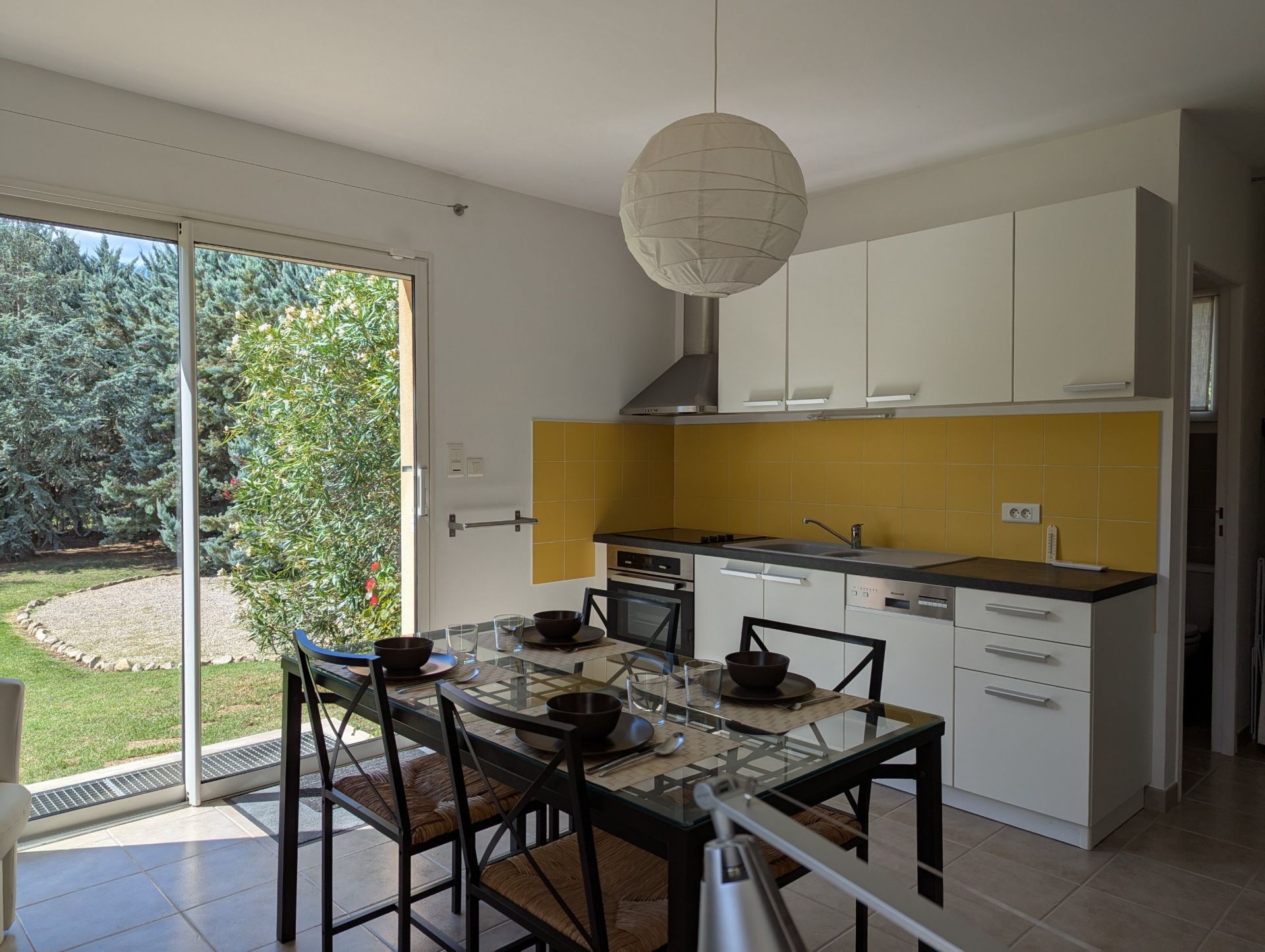 villa 10 Rooms for sale on UZES (30700)